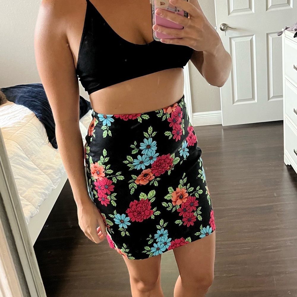 Floral Pencil Skirt
